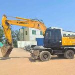 HYUNDAI R210-7 used excavator photo 6