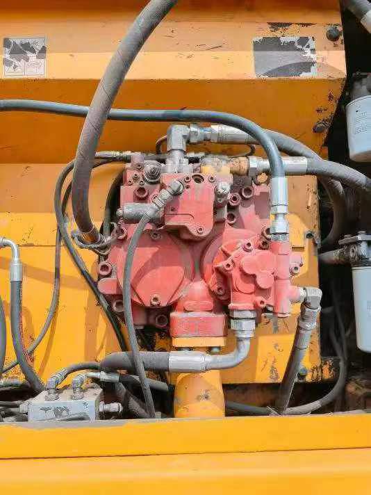 HYUNDAI R210-7 used excavator photo 9