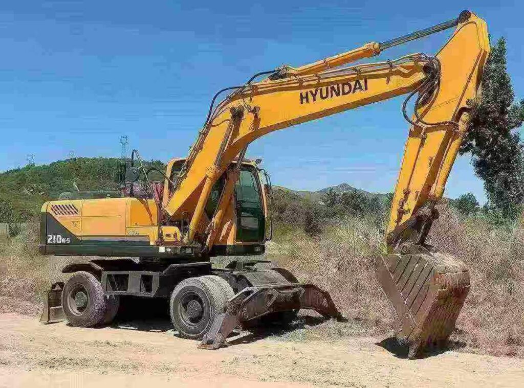 HYUNDAI R210-9 used excavator photo 5