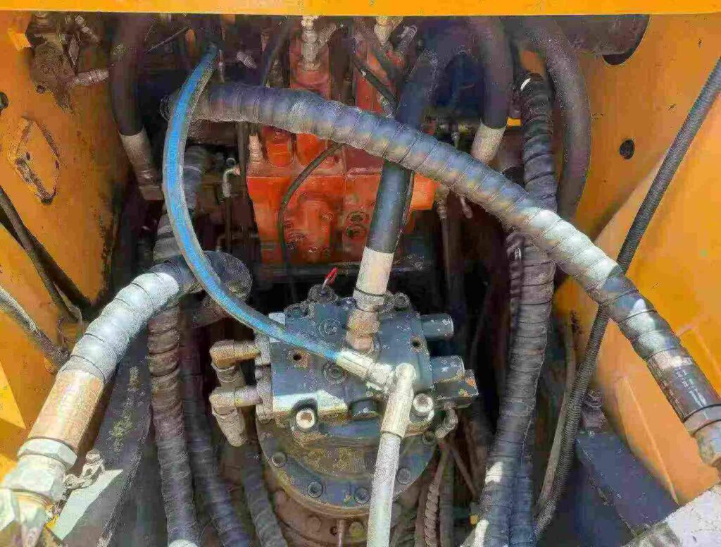 HYUNDAI R210-9 used excavator photo 7
