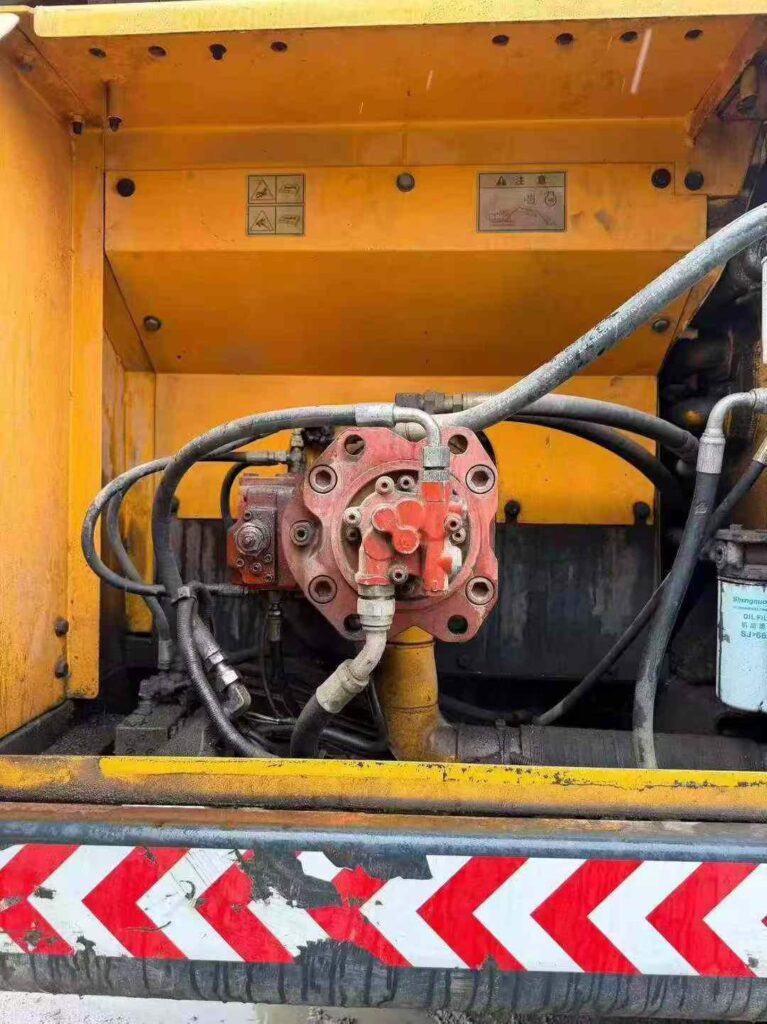 HYUNDAI R225-7 used excavator photo 7