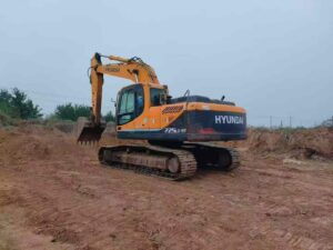 HYUNDAI R225-9T