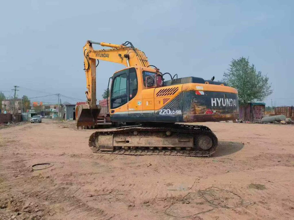 HYUNDAI R225-9T used excavator photo 2