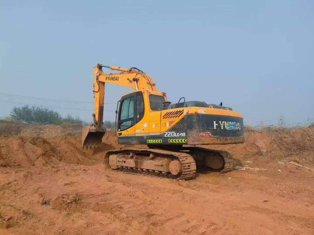 HYUNDAI R225-9T used excavator photo 3