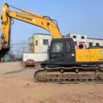 HYUNDAI R305-7 used excavator photo 1