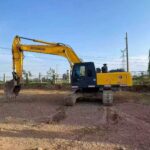 HYUNDAI R305-7 used excavator photo 1