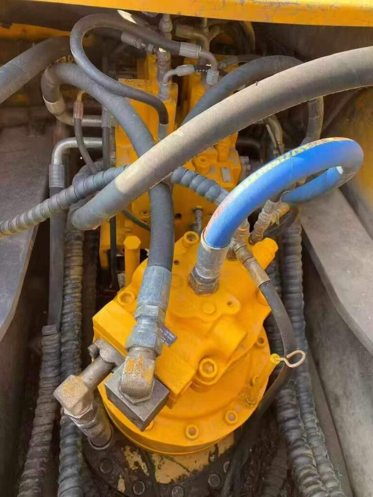 HYUNDAI R305-7 used excavator photo 8