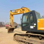 HYUNDAI R305-7 used excavator photo 4