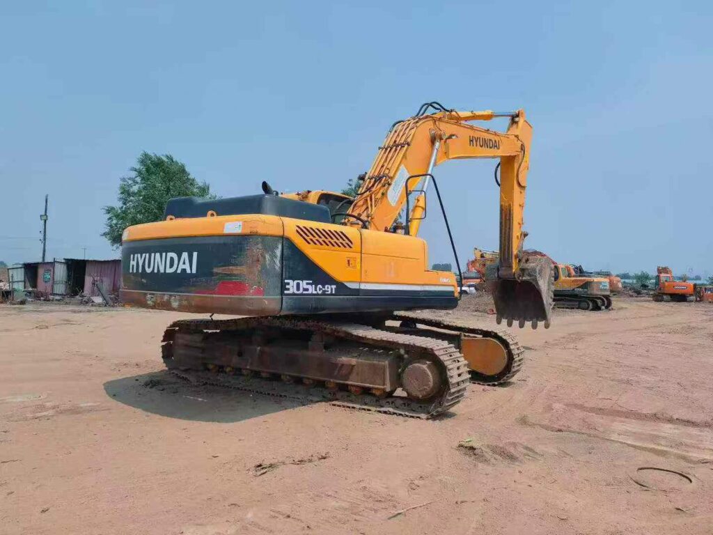 HYUNDAI R305-9T used excavator photo 3