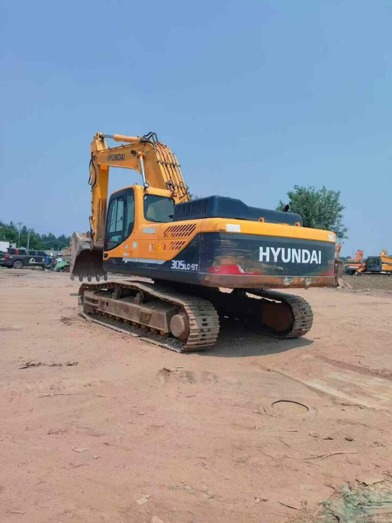 HYUNDAI R305-9T used excavator photo 4
