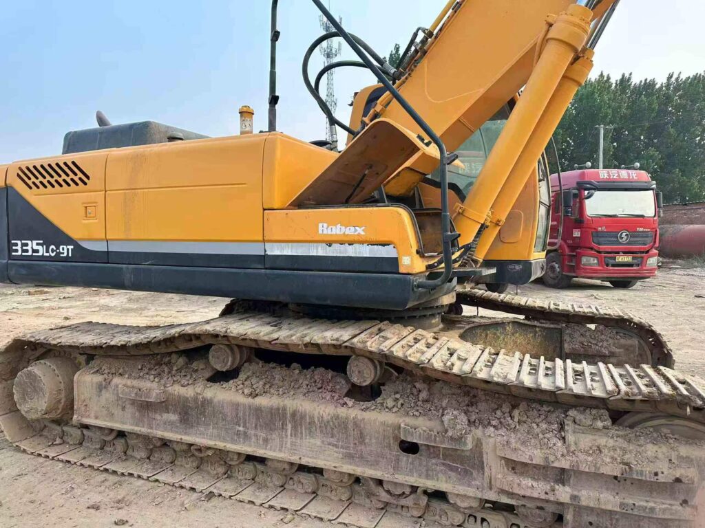 HYUNDAI R335-9T used excavator photo 5