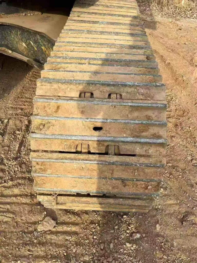HYUNDAI R350VS used excavator photo 6