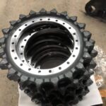 KATO 820, KATO 1023 Undercarriage Parts spare parts photo 5