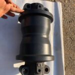 KATO 820 Track Roller spare parts photo 2