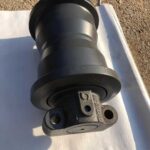KATO 820 Track Roller spare parts photo 3