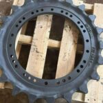 KOBELCO 250, KOBELCO 350, KOBELCO 460 Drive Sprocket / Drive Gear spare parts photo 1