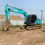 KOBELCO SK130 used excavator photo 1