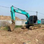 KOBELCO SK130 used excavator photo 3