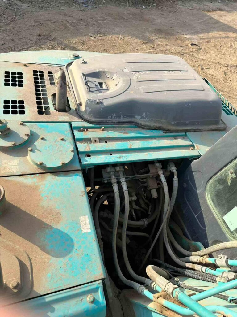 KOBELCO SK140-8 used excavator photo 7
