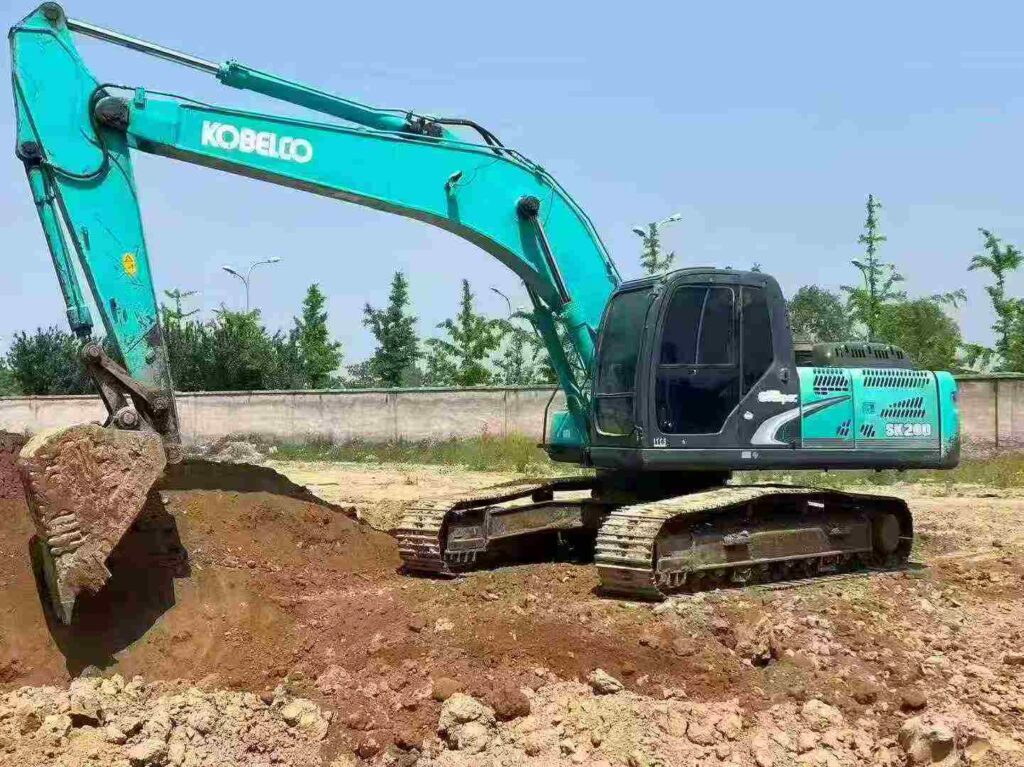 KOBELCO SK260-8 used excavator photo 3