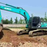 KOBELCO SK260-8 used excavator photo 3