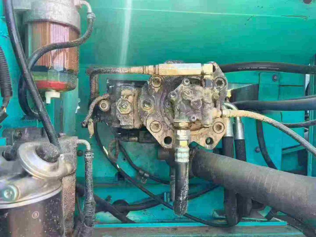 KOBELCO SK260-8 used excavator photo 6