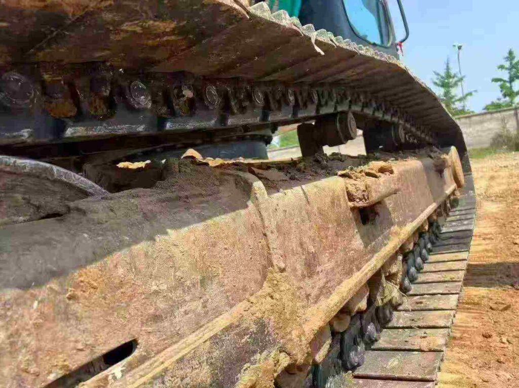 KOBELCO SK260-8 used excavator photo 8