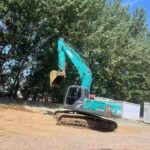 KOBELCO SK260-8 used excavator photo 2