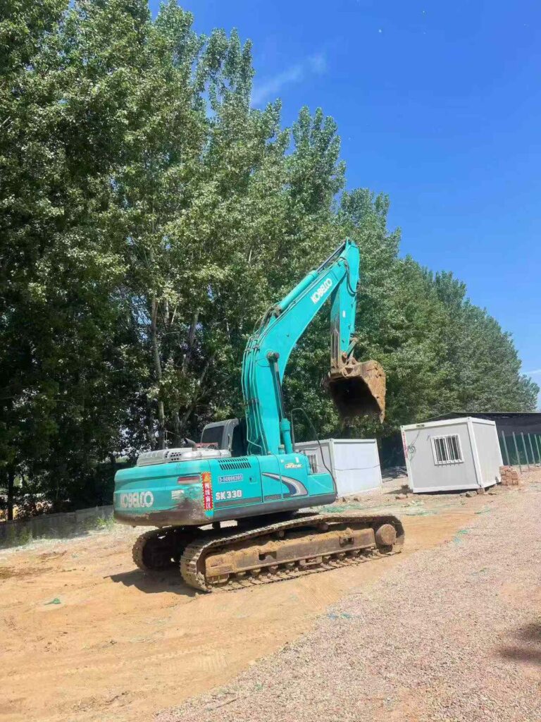 KOBELCO SK260-8 used excavator photo 3