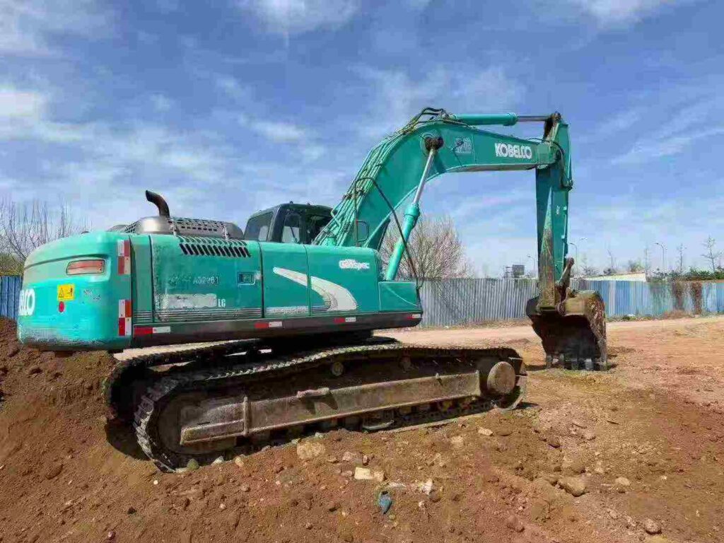 KOBELCO SK350-8 used excavator photo 3