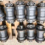KOMATSU 200, KOMATSU 300, KOMATSU 360 Track Roller spare parts photo 2
