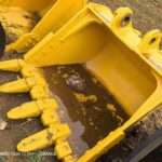 KOMATSU 360 Excavator Bucket spare parts photo 6
