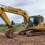 KOMATSU PC160 used excavator photo 3