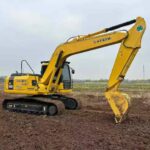 KOMATSU PC160 used excavator photo 1