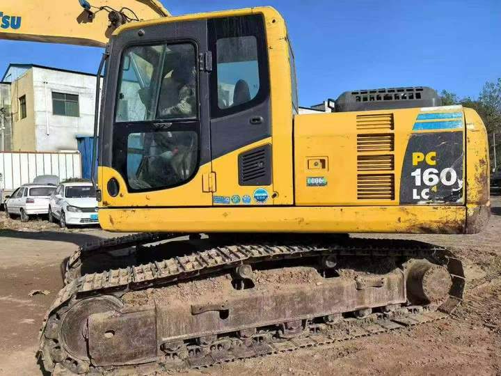 KOMATSU PC160-8 used excavator photo 1