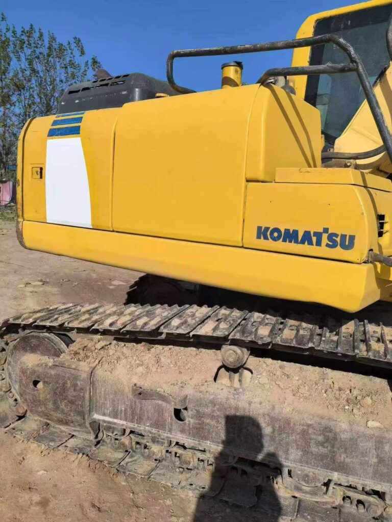 KOMATSU PC160-8 used excavator photo 5
