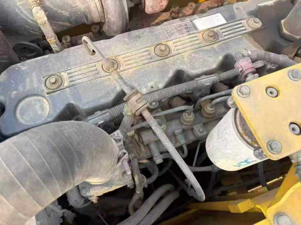 KOMATSU PC200-8MO used excavator photo 6