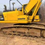 KOMATSU PC200-8MO used excavator photo 8