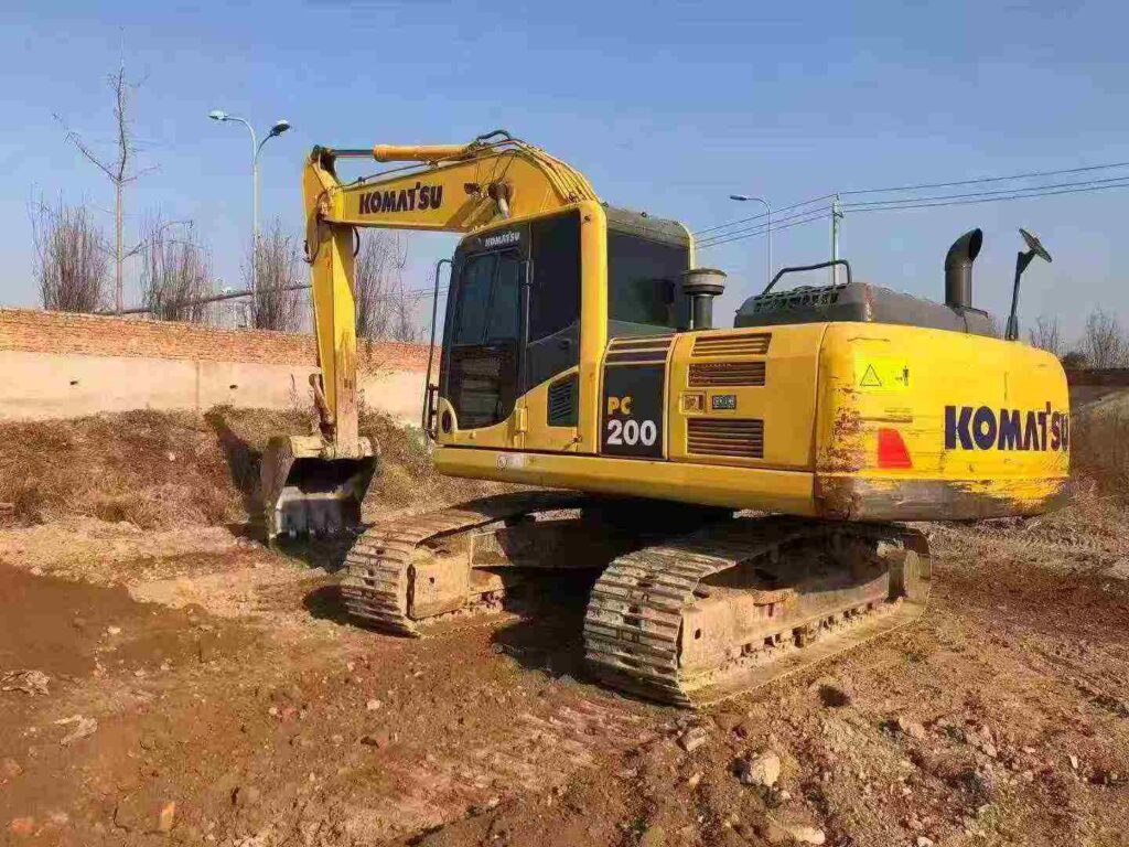 KOMATSU PC200MO used excavator photo 2