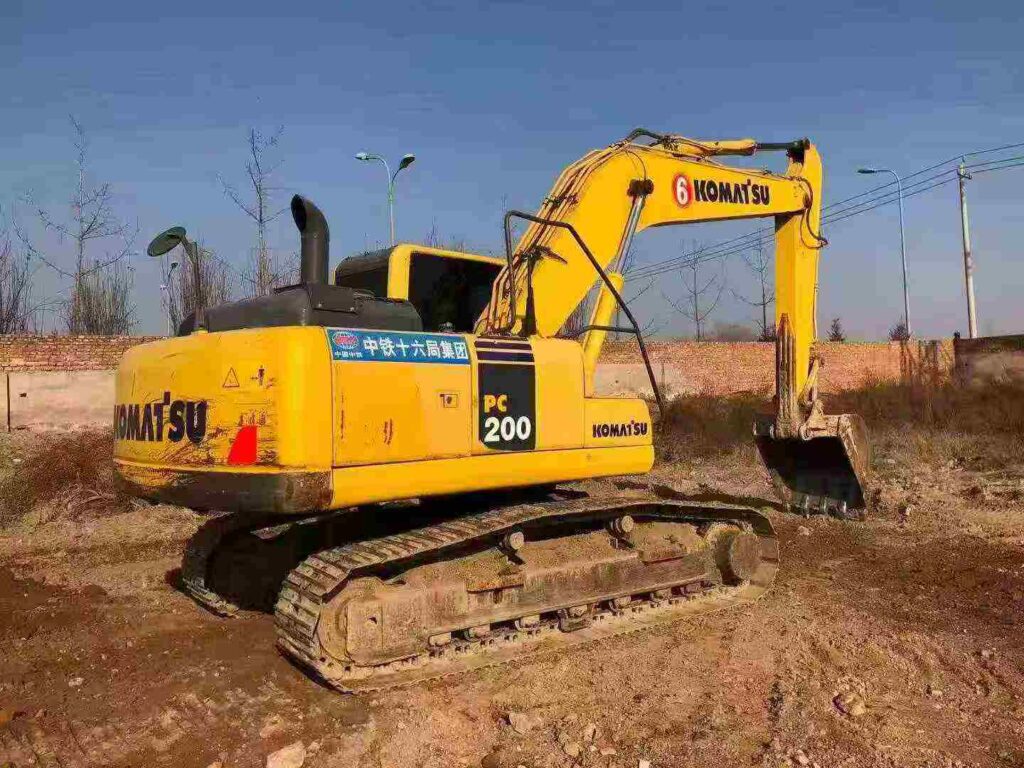KOMATSU PC200MO used excavator photo 3