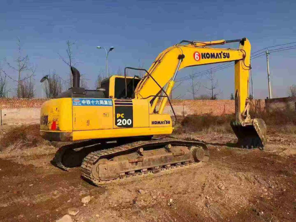 KOMATSU PC200MO used excavator photo 4