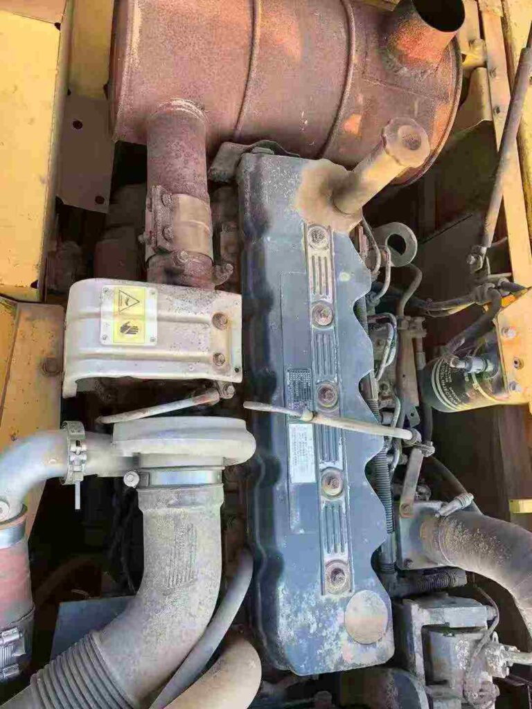 KOMATSU PC200MO used excavator photo 6