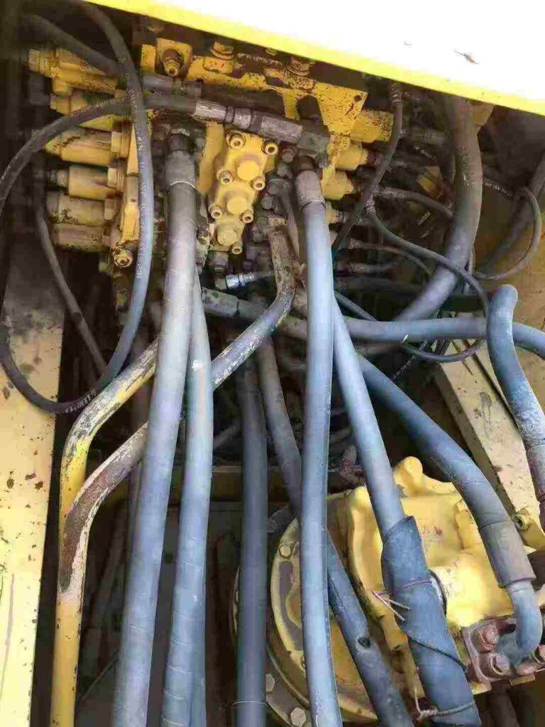 KOMATSU PC200MO used excavator photo 7