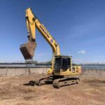 KOMATSU PC220MO used excavator photo 1