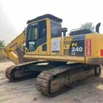 KOMATSU PC240 used excavator photo 5