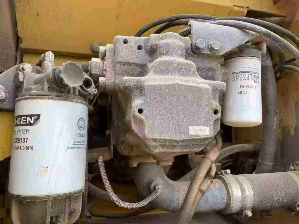 KOMATSU PC240MO used excavator photo 6