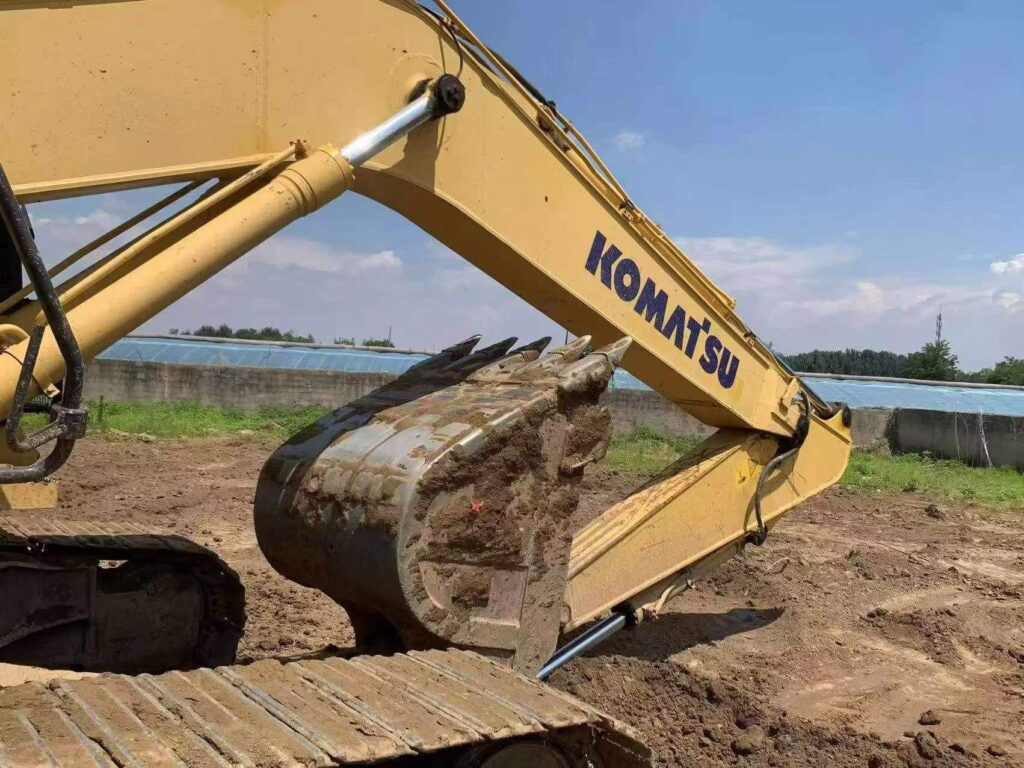 KOMATSU PC240MO used excavator photo 8