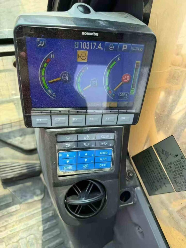 KOMATSU PC300-8MO used excavator photo 5