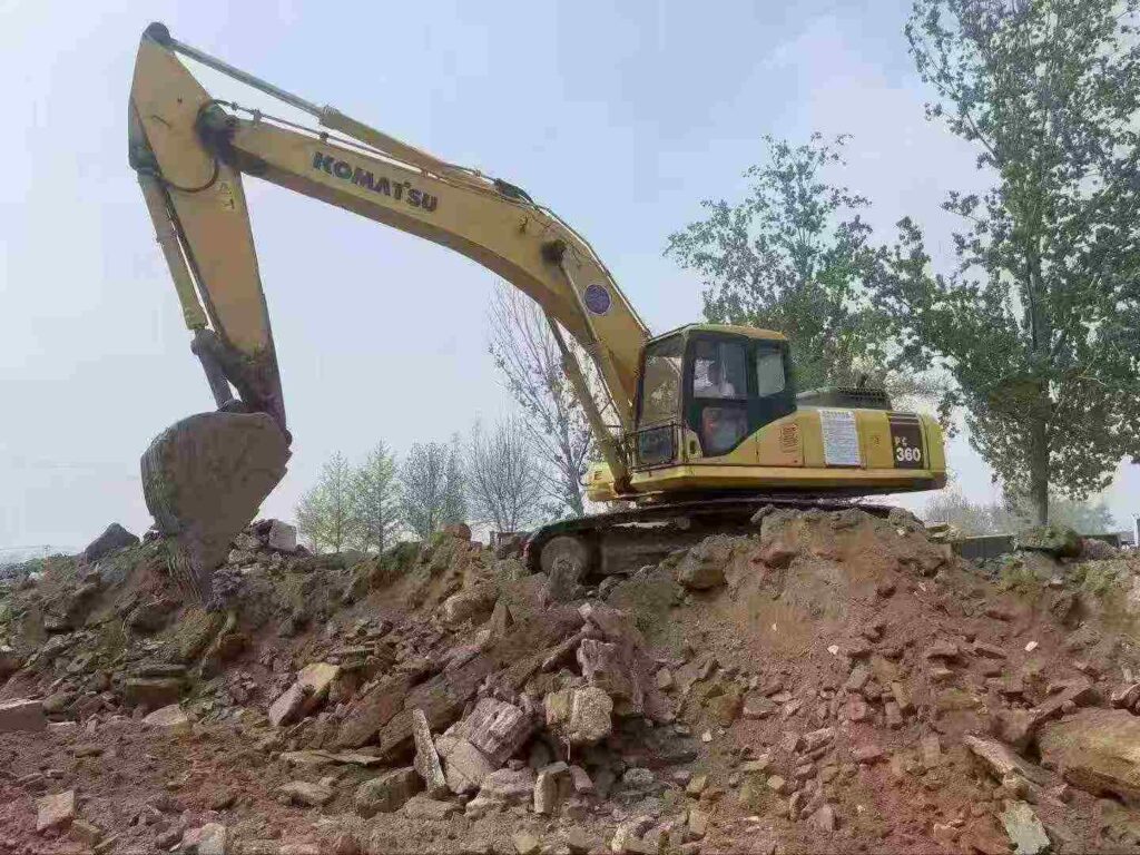 KOMATSU PC360-7 used excavator photo 3