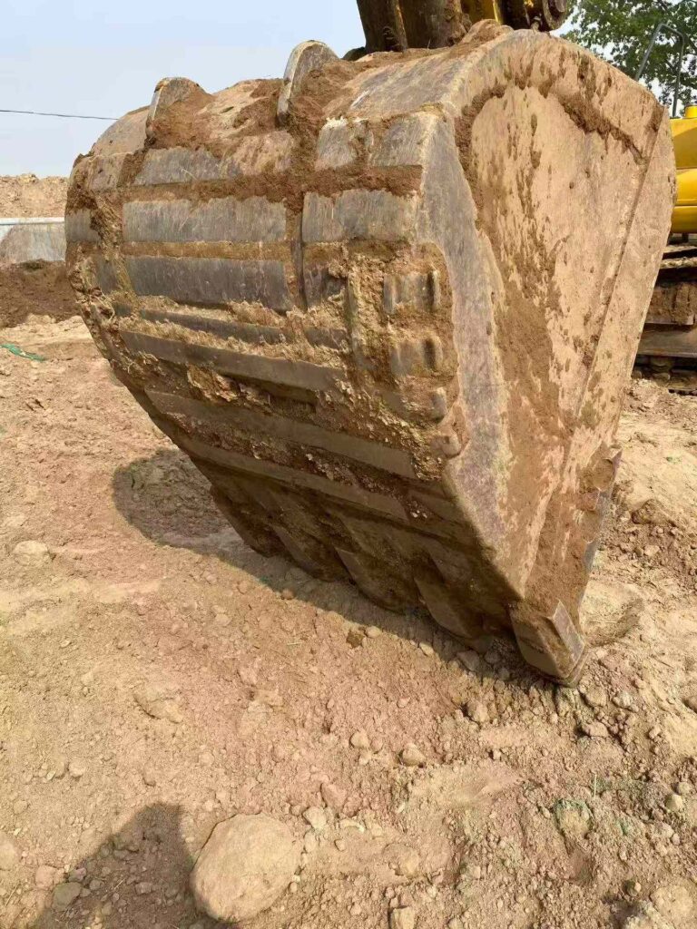 KOMATSU PC360-7 used excavator photo 7
